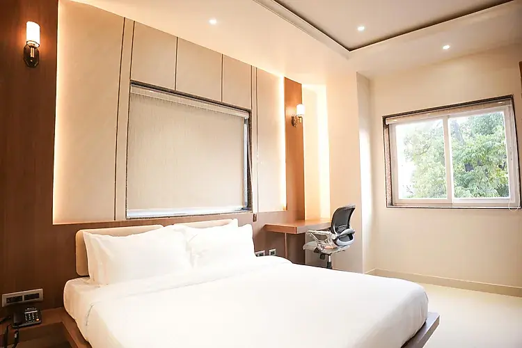 Business Double Room With City View